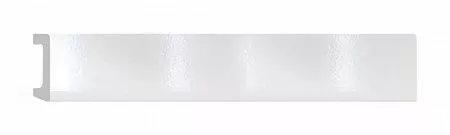 Плинтус напольный DECOMASTER D235-114 (80*17*2400мм) белый глянец